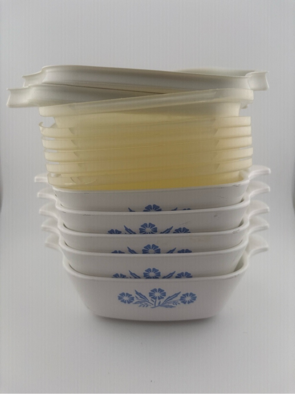 6 Corningware Blue Cornflower P-41 Petite Pan with plastic lids